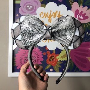 Epcot Spaceship Earth Minnie Mouse Ears